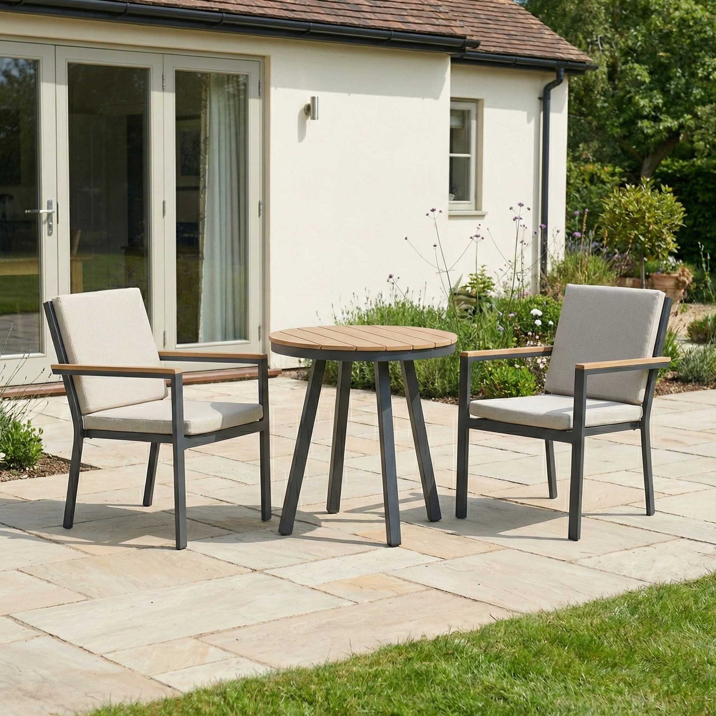 Nova - Heidi 2 Seat Bistro Set - 0.7m Round Table