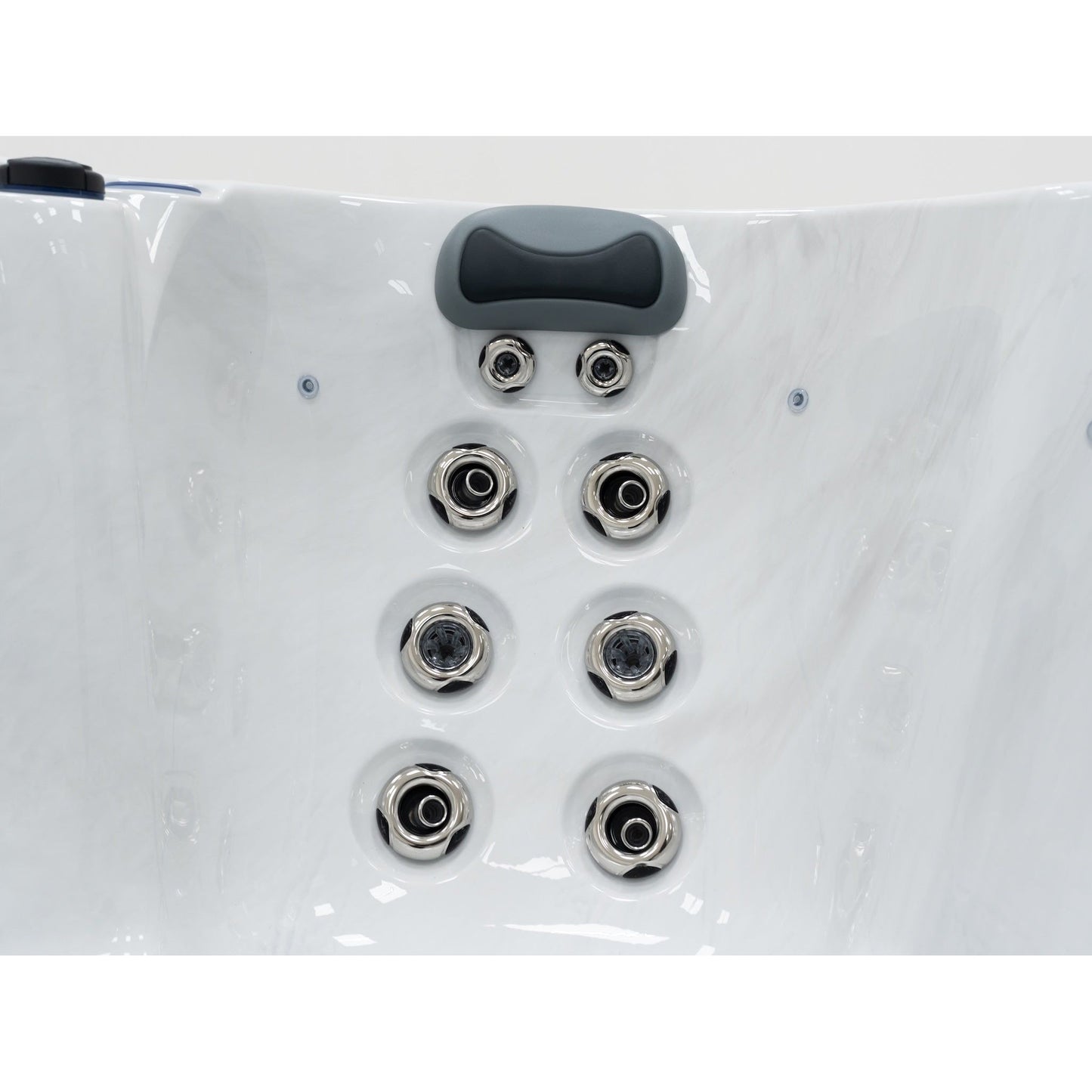 Budget Series ECHO Plug and Play Hot Tub