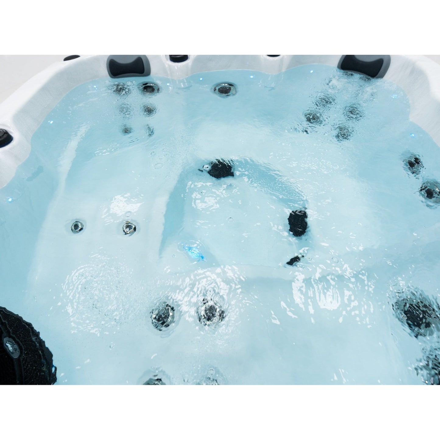 Budget Series ECHO Plug and Play Hot Tub