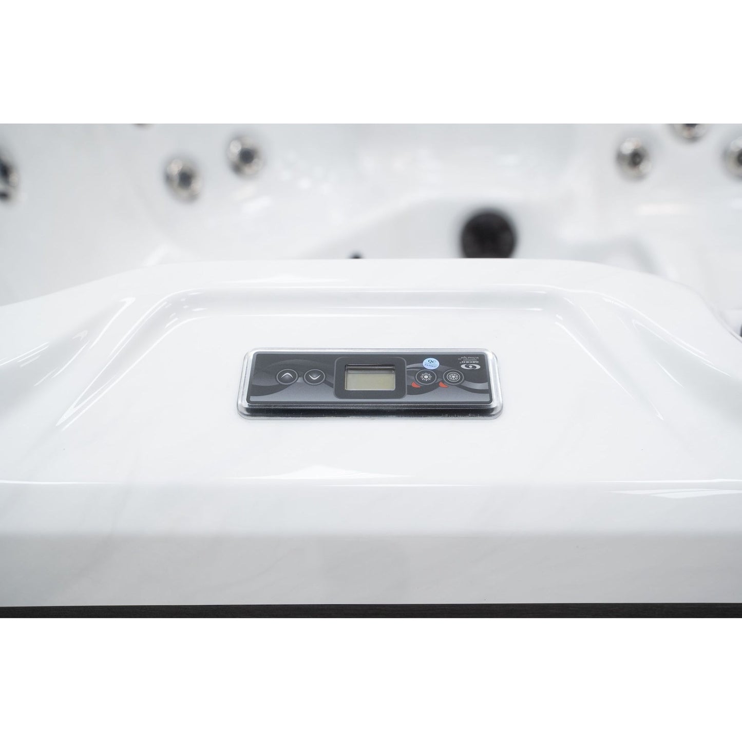Budget Series PULSE Plug and Play Hot Tub