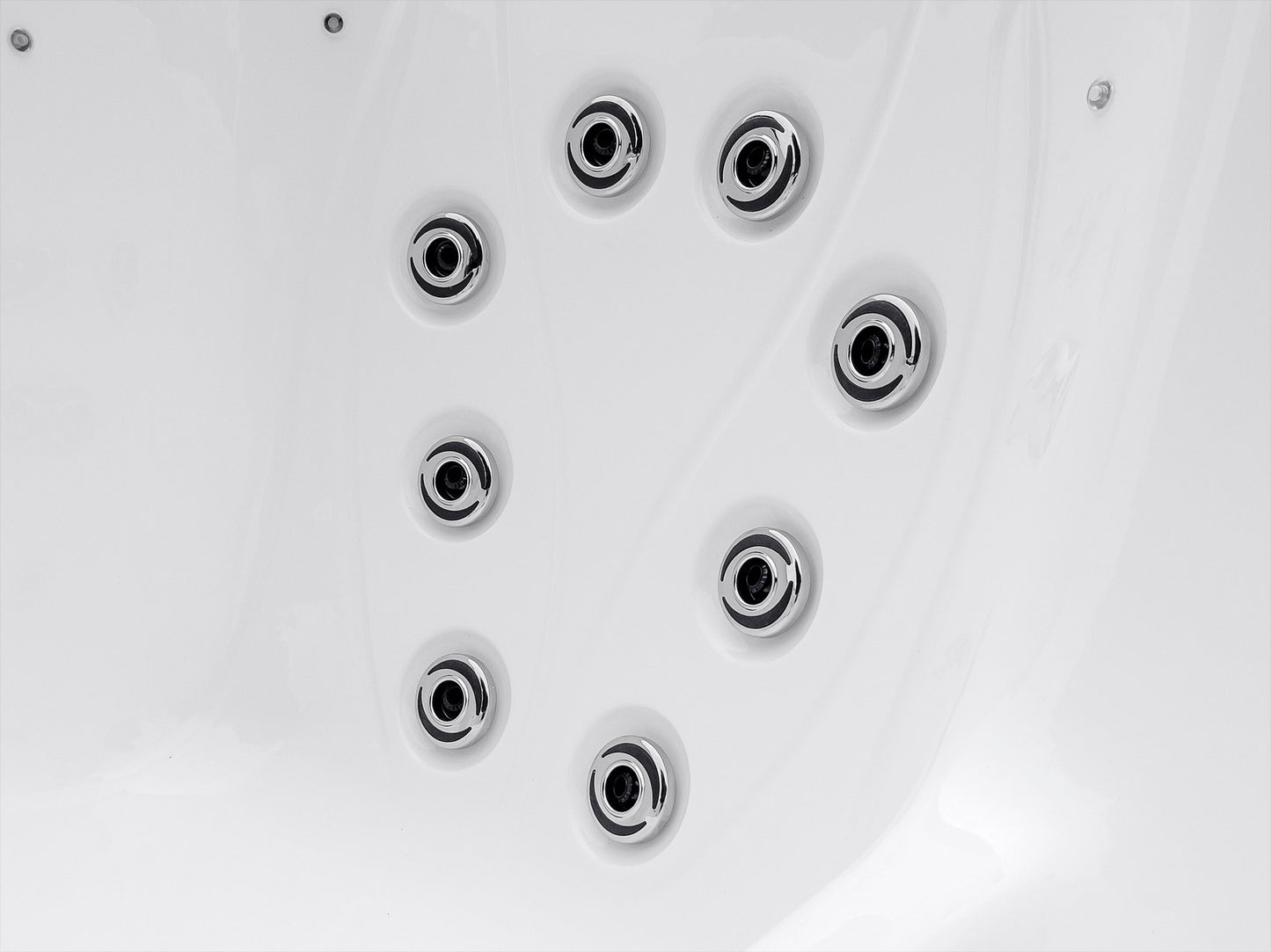 Holiday Let Hot Tub - HL325