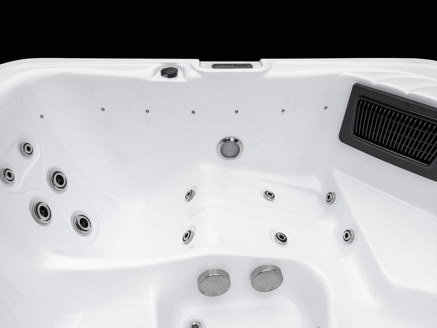 Holiday Let Hot Tub - HL325