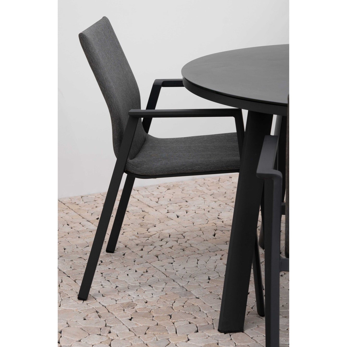 Nova - Phoenix 4 Seat Dining Set - 1.2m Round Table