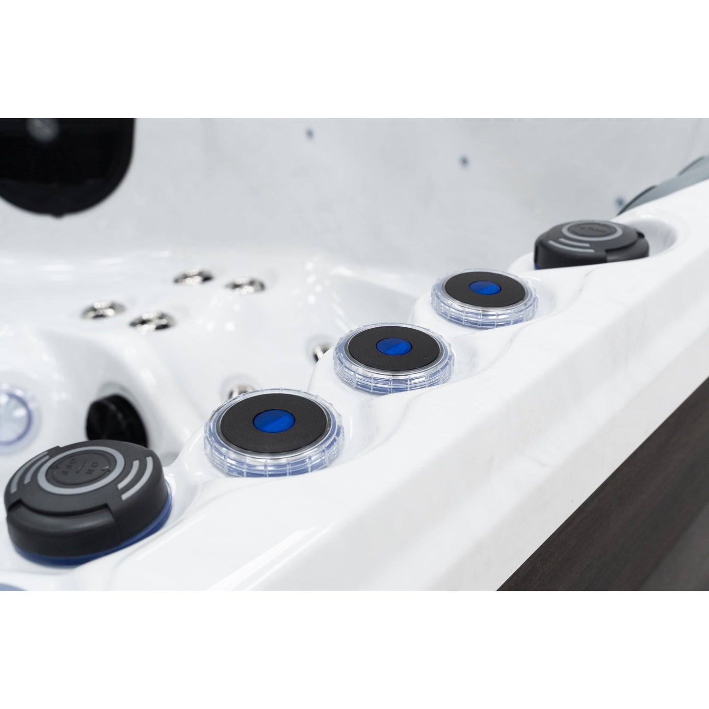 Fresh Water BROOK Hot Tub