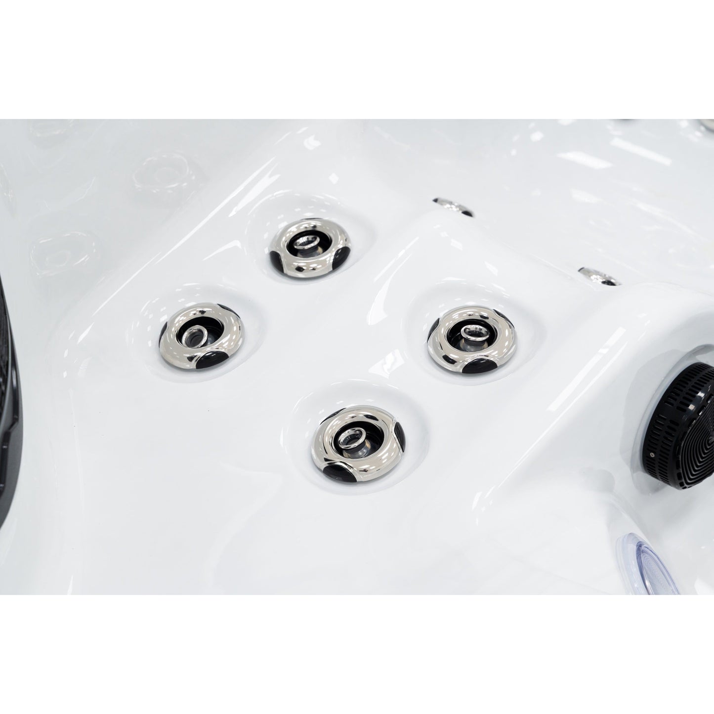 Fresh Water BROOK Hot Tub