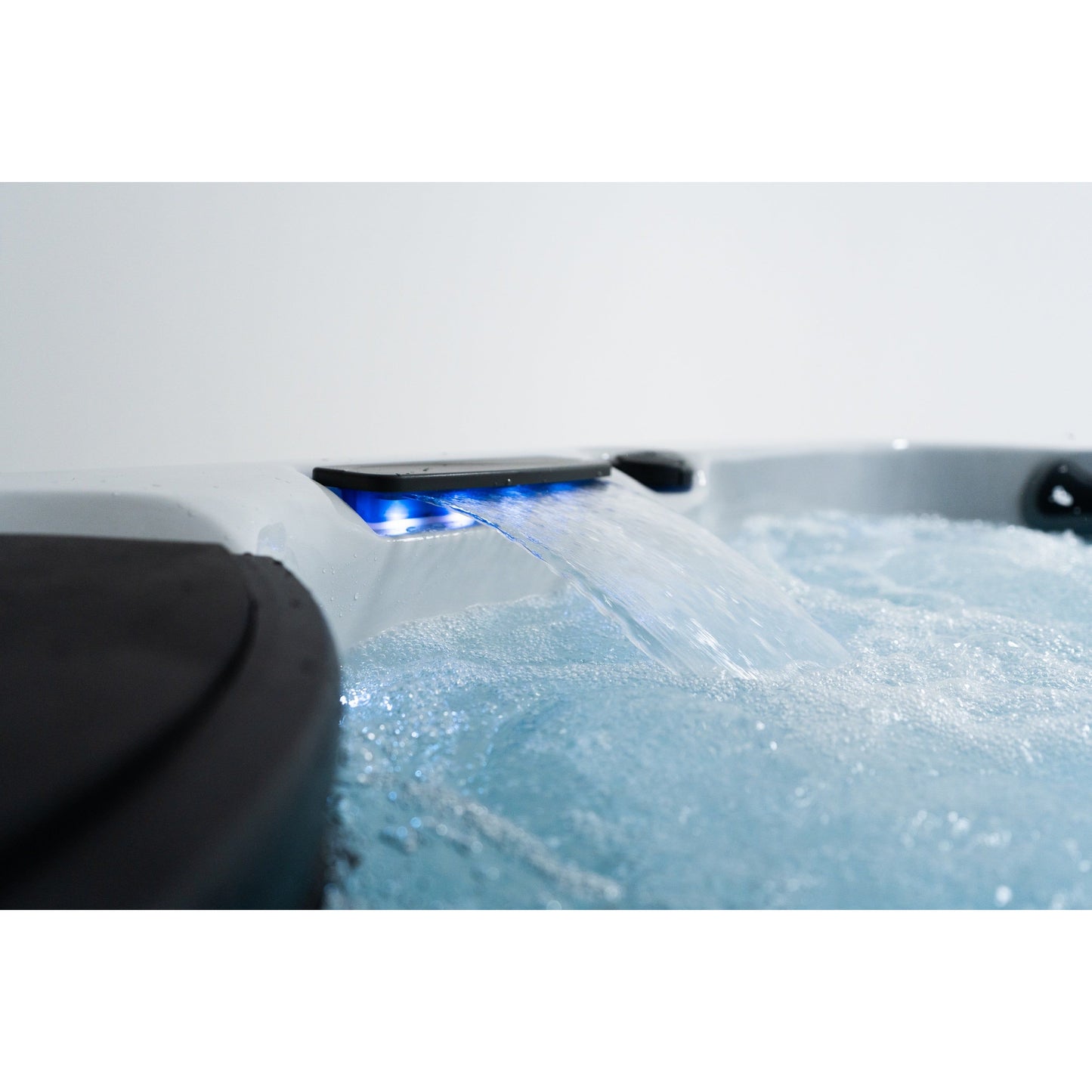 Fresh Water BROOK Hot Tub