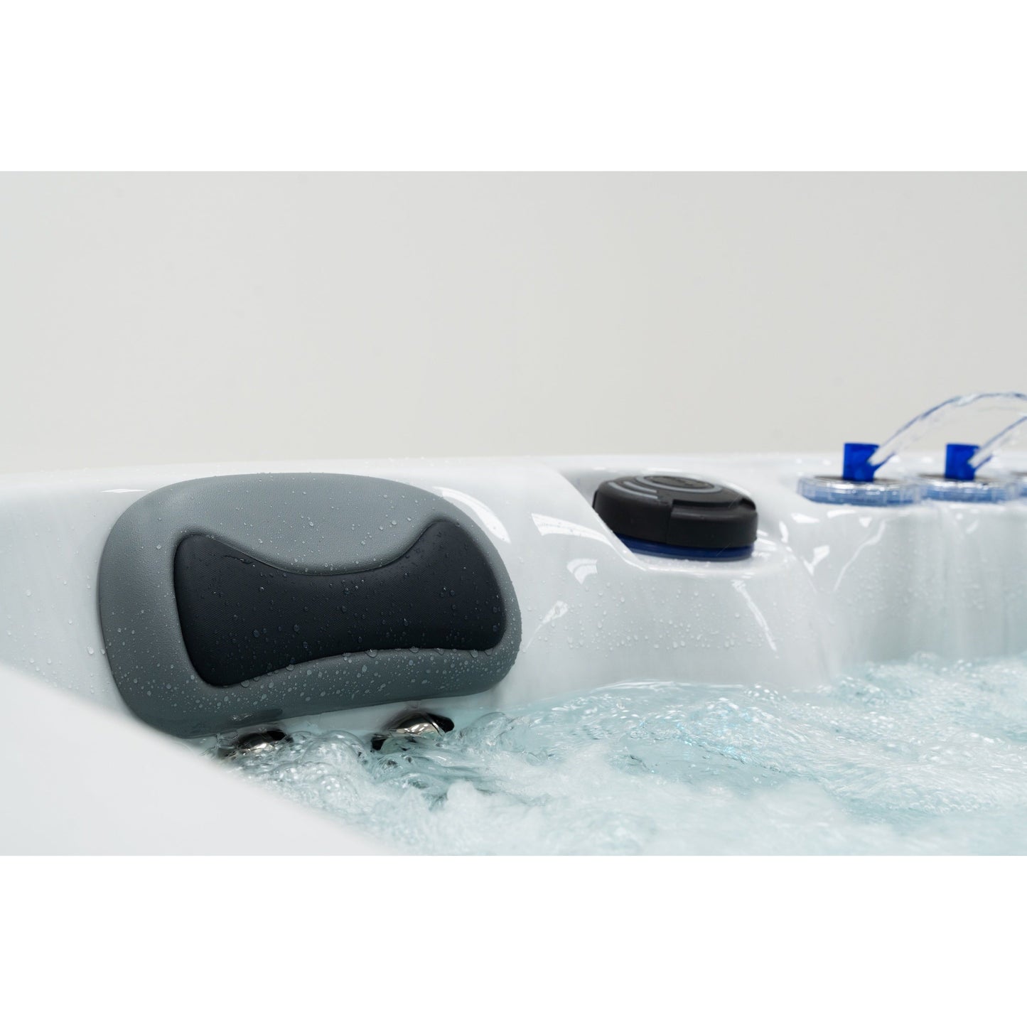 Fresh Water BROOK Hot Tub