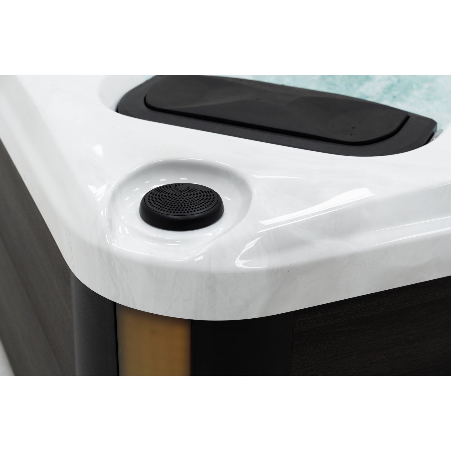 Fresh Water BROOK Hot Tub